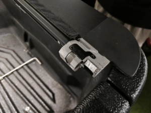 Cubiertas de Tonneau suaves para camionetas <span class=keywords><strong>Mitsubishi</strong></span> Triton L200 4x4 tapa de rodillo de barra antivuelco para Toyota hilux 2021 - Product Image 5