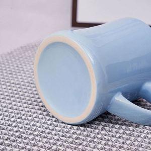Taza de Café Clásica Retro para Cafetería, Taza de Cerámica Resistente de 10 oz con Asa de Fácil Agarre, Ideal para Bebidas Frías y Calientes, Regalo Promocional - Product Image 2