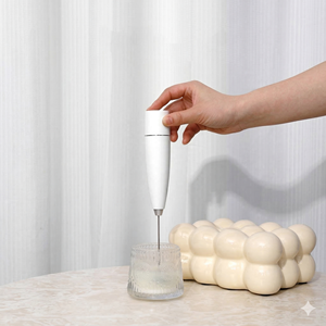 Espumador de Leche Eléctrico de Mano, Recargable, Inalámbrico, Mezclador de Bebidas, Matcha, Cappuccino - Product Image 1