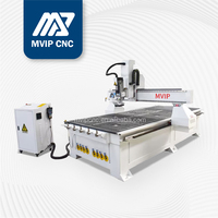 Routeur CNC MVIP 1325 avec ATC et tête oscillante pour la découpe et la gravure du bois, de l'acrylique, du MDF et du PVC