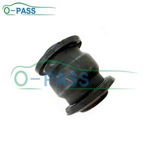 Buje Pequeño del Brazo de Control Delantero para <span class=keywords><strong>Honda</strong></span> Fit GK5 City T9A Jazz Freed Grace <span class=keywords><strong>Insight</strong></span> Shuttle HRV BELGEE X50 Coolray 51392-TG5-A01 - Product Image 4