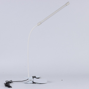 Lampe de bureau LED rechargeable Offres Spéciales avec abat-jour en bois pliable à long bras oscillant pour la lecture d'étude de bureau pour le travail Luz de lectura - Product Image 3