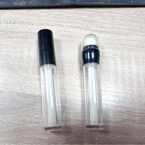 Tubes vides en plastique exquis de 15ml pour rouge à lèvres baume à lèvres brillant à lèvres bâton correcteur emballage cosmétique personnalisable - Product Image 4
