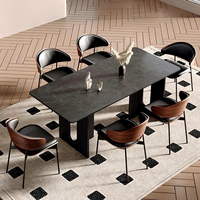 Ensemble de table à manger minimaliste moderne italien, design en marbre suspendu, pieds en bois écologiques, luxe léger pour petit appartement