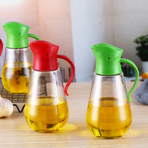 Hộ gia đình mới tự động mở và đóng rõ ràng thủy tinh + nhựa oilcan nước tương giấm chai dầu chống rò rỉ Có Nắp - Product Image 1