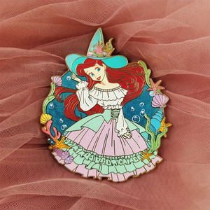 2026 Direct usine Personnage d'anime personnalisé Épinglette en émail nacré avec impression épée à paillettes en verre teinté et technique de placage - Product Image 6