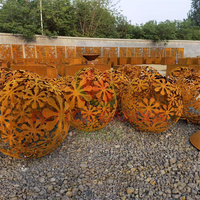 Sphère de feu en acier corten, boules de feu en acier corten faites à la main