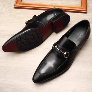 รองเท้าหนังผู้ชายแบบทางการสั่งทำพิเศษ งานแฮนด์เมดใหม่ สไตล์อังกฤษ หัวแหลม รองเท้าหนังแฟชั่นเข้าได้กับทุกชุด - Product Image 5