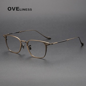 Montura de gafas de titanio puro para hombre, novedad de 2024, monturas de gafas cuadradas <span class=keywords><strong>Retro</strong></span> Vintage para mujer, gafas de metal de Corea - Product Image 2