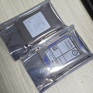 Matériel informatique d'occasion en gros à bas prix, matériel et logiciel d'entreprise, plus un SSD SAS 6 Gbps de 2,5 pouces de 800 Go d'occasion - Product Image 4