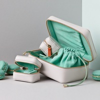 Sacs à cosmétiques en cuir de luxe personnalisés, mallette de rangement pour organisateur de maquillage de voyage