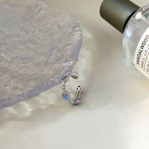 Anillo de Plata de Ley S925 Yinruitai con Piedra Lunar para Mujer, Diseño Geométrico Abierto para el Dedo Índice, Joyería para Uso Diario - Product Image 4