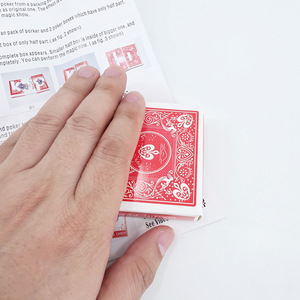 Miniaturización de cajas de cartas, enhebrado de cartas, trucos de cartas, accesorios de magia, actuaciones de close-up, espectáculos de talento. - Product Image 4