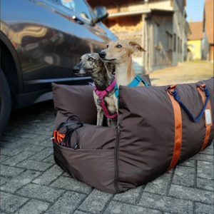 Asiento de coche de lujo para perros, cama de viaje portátil grande para perros para interiores y exteriores, portador de mascotas con tela impermeable y logotipo personalizado - Product Image 2