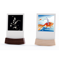 Porte-cartes en bois moderne et écologique Porte-cartes postales en bois Base de menu personnalisée en hêtre