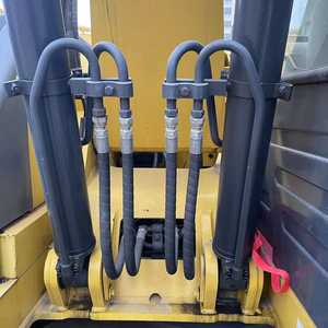 Excavadora usada en buen estado Kobelco Sk135SR Excavadora hidráulica sobre orugas SK30SR SK50SR SK130LC SK200D Excavadora para Venta barata - Product Image 4