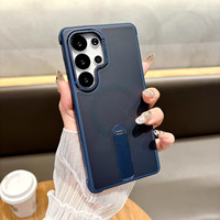 Coque de téléphone magnétique intégrée mate et respectueuse de la peau avec béquille pour Samsung S26 Ultra S25, protection antichoc aux quatre coins
