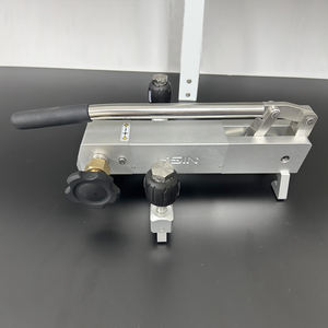 Taşınabilir hidrolik basınç pompası kalibratörü 0-40/70MPA el basınç testi pompası hava basıncı pompası - Product Image 3