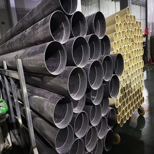 Tuyau de puits en <span class=keywords><strong>PVC</strong></span> noir <span class=keywords><strong>PN10</strong></span> PN16 à extrémité filetée haute résistance pour le forage de puits profonds et l'extraction d'eau - Product Image 1