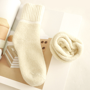 Ultra Warm 80% <strong>Wool</strong> Blend Thermal <strong>Socks</strong> for Women Heavyweight Terry Loop Crew <strong>Socks</strong> for Extreme Cold Weather - Product Image 4