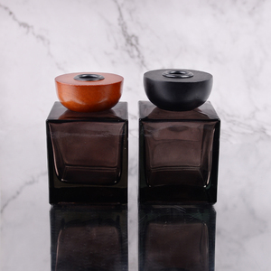 50ml tự động mặt dây chuyền vuông treo thủy tinh làm mát không khí khuếch tán tinh dầu bơm lại nội thất xe mùi hương sậy lâu dài - Product Image 4