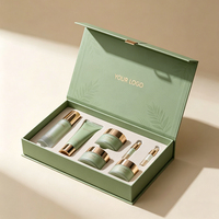 Boîte cadeau magnétique haut de gamme avec logo personnalisé et impression florale pour les ensembles de soins de la peau, les kits cosmétiques et les cadeaux de beauté de luxe