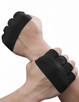 Gants de fitness noirs à demi-doigts en néoprène pour la musculation et l'entraînement en salle de sport, antidérapants avec sangle de poignet réglable