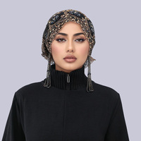 Voile islamique premium 2026 en forme de queue de poisson – Foulard en dentelle perlée fait main avec broderie florale et franges, marque JY, boutons malaisiens sur le devant, tout inclus