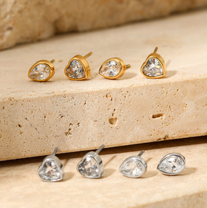 <span class=keywords><strong>Orecchini</strong></span> a Lobo in <span class=keywords><strong>Acciaio</strong></span> Inossidabile di Alta Qualità con Diamanti Moissanite per <span class=keywords><strong>Uomo</strong></span> e Donna, Gioielli Hip Hop all'Ingrosso - Product Image 1