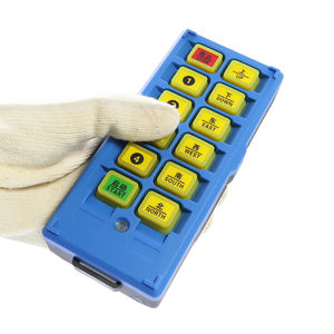 Télécommande industrielle sans fil à 8 boutons, à vitesse unique, fiable et à haut rendement énergétique - Product Image 1