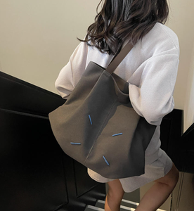 Bolso de mano personalizado de lona de algodón orgánico, detalles bordados con cremallera, asa ecológica, bolso de hombro moderno, bolso de compras - Product Image 2