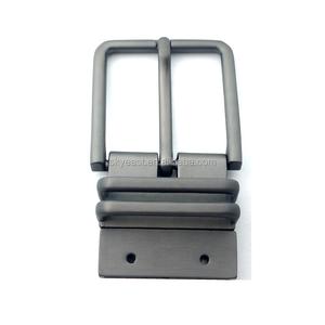 Meilleur prix Boucles de ceinture en métal rotatives réversibles personnalisables pour hommes Meilleures ventes Différents types de zinc 35mm gravés pour les vêtements - Product Image 1