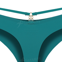 Green Envoy En gros Strings de sport sans couture Tanga à dos en V avec anneau décoratif Couleur unie Ropa Interior Mujer Sous-vêtements pour femmes