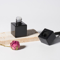 Flacon diffuseur de parfum de voiture en verre carré vide de 8 ml avec sérigraphie, mini flacons pendentifs, désodorisant de voiture à suspendre avec boîte