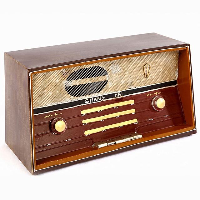 Retro Style Home Radio Portable Radio Cassette Recorder With Built in Stereo Speakers