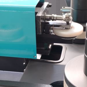 Máquina dobladora automática de forma de S de perfil de arco de aluminio de 4 ejes utilizada para tiras de vidrio de espejo de luz LED - Product Image 4