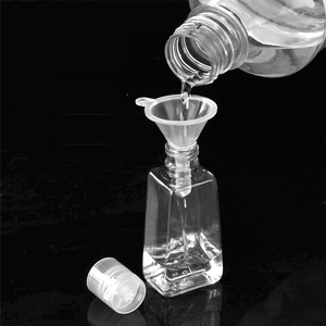 Chai Nhỏ Hình Thang Kháng Khuẩn Dạng Gel Cầm Tay Trong Suốt <span class=keywords><strong>30Ml</strong></span> Chai Nhựa Đựng Nước Rửa Tay Cho Thú Cưng - Product Image 4