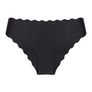 กางเกงในผู้หญิงไร้ตะเข็บ สีพื้น ทรงวี เอวต่ำ เนื้อผ้านุ่มสบายผิว ลดราคาพิเศษ - Product Image 6