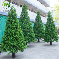 Neuer Stil Outdoor-Weihnachtsbaum mit Glasfaserstamm Künstlicher Weihnachtsbaum Maßgefertigte Künstliche Zeder- und Kiefernbaum für Dekoration