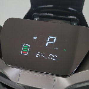 Motocicleta Eléctrica Fengshen 72V 30Ah 2000W de Largo Alcance para Desplazamientos Urbanos - Product Image 3