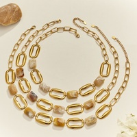 Collier tendance vintage en résine, chaîne trombone carrée, maillons épais en acier inoxydable plaqué or 18 carats, cadeau