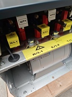ATV930C22N4C Penggerak Frekuensi Variabel 220kw Tiga Fasa 380-480v untuk Plc