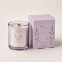 Bougie d'intention Mind Renewal pour le soulagement du stress et la concentration, à la lavande et à la sauge, dans un double pot en verre avec mèche en bois craquelée