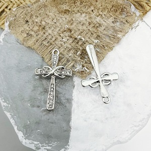 Exquisitos Accesorios de Joyería: Dijes de Cruz de Aleación con Perlas, Cristales y Diamantes de Imitación para <span class=keywords><strong>DIY</strong></span>, Pendientes, Collares y Colgantes de Crucifijo Cristiano - Product Image 6