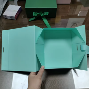Stock Fast Delivery Green Rigid Cardboard Folding Magnet Box Customized Paper Gift Box <b>Packaging</b> - Product Image 2