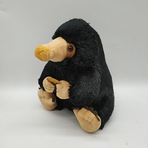 Peluche Mole noire, adorable animal assis, poupée en peluche avec fourrure en velours doux, <span class=keywords><strong>bec</strong></span> orange, mains et pieds stylisés, pour décoration intérieure et cadeau - Product Image 3
