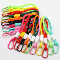 Cordon tressé coloré polyvalent anti-chute pour porte-clés, appareil photo, coque de téléphone portable courte et dragonne pour iPhone 18 17