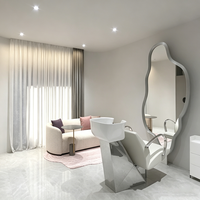 Miroir « Cloud » à LED intelligent avec cadre métallique pour salon de coiffure – Mobilier professionnel pour salons de coiffure