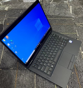 Portátiles Usados al por Mayor D-ell Latitude 7390 de 13.3 Pulgadas, Ultrabook Empresarial Premium, AMD Ryzen 5 8640HS, 8GB de RAM, 256GB SSD, Teclado en Inglés - Product Image 5
