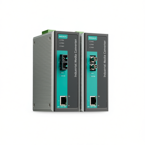 Convertidor de Medios Industrial Moxa IMC-101-S-SC-IEX, Equipo Ethernet a Fibra Óptica con Alimentación de CC 5V y Puerto RJ45 - Product Image 3